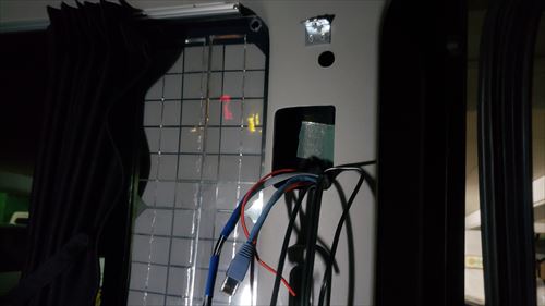 車両側配線-サブバッテリーのスイッチボックスの配線